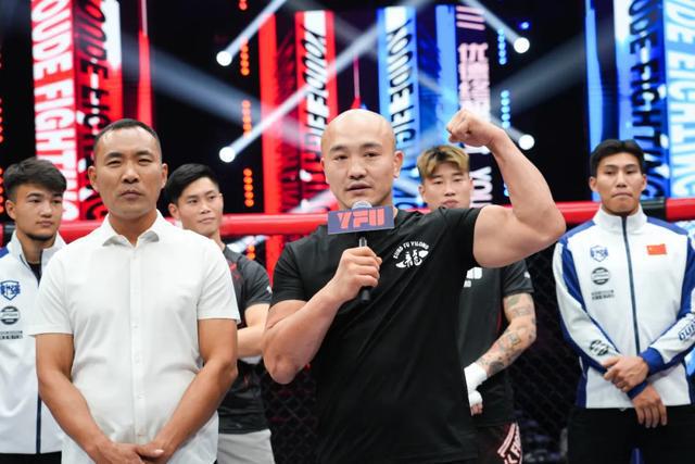 武师哥牛肉重磅签约一龙为形象代言人