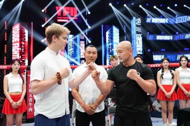 武师哥牛肉重磅签约一龙为形象代言人