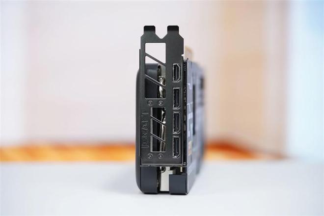 铭瑄RTX 5070 iCraft OC12G评测：第四代电竞之心超越黄氏刀法 性能完全释放