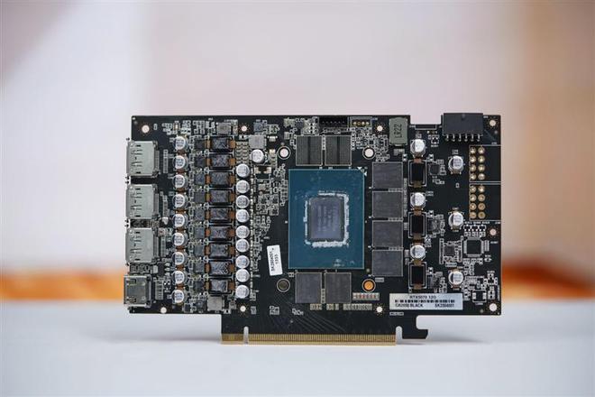 铭瑄RTX 5070 iCraft OC12G评测：第四代电竞之心超越黄氏刀法 性能完全释放