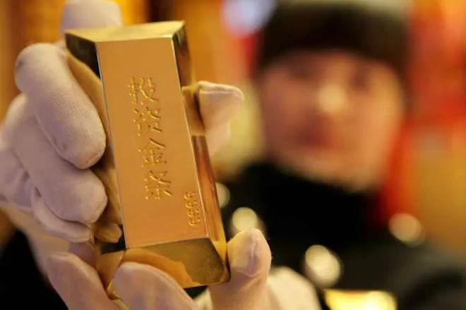 深圳水贝，挤满淘金客