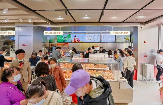 40亿上海零食大佬，陷入蜜枣粽风波