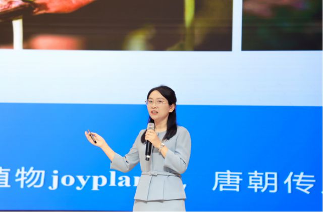 荧光薪火！黄河科技学院苝酰亚胺研究团队的传承创新