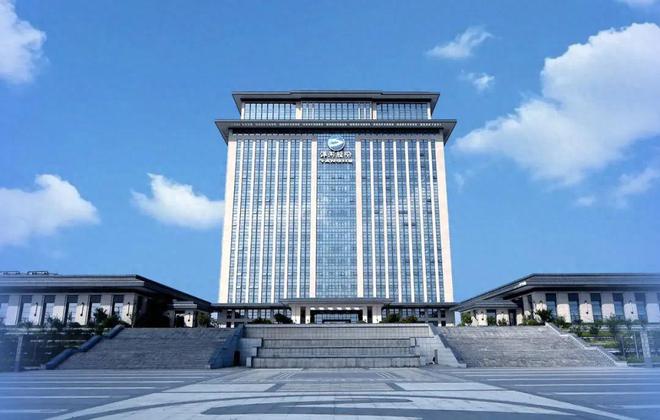 1000亿洋河，控货挺价