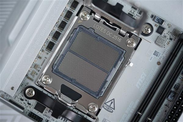 ITX小巧强悍！微星MPG B850I EDGE TI WIFI图赏