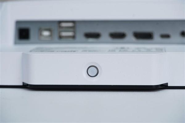 Mini LED屏/320Hz刷新率！微星MPG 274URDFW E16M显示器图赏